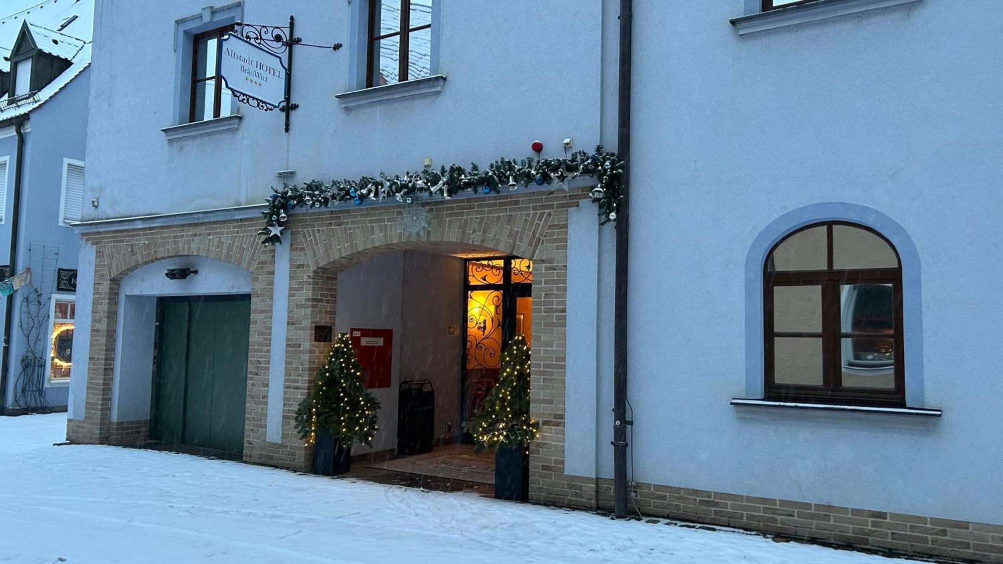 Altstadthotel Braeuwirt Weiden in der Oberpfalz Eksteriør bilde